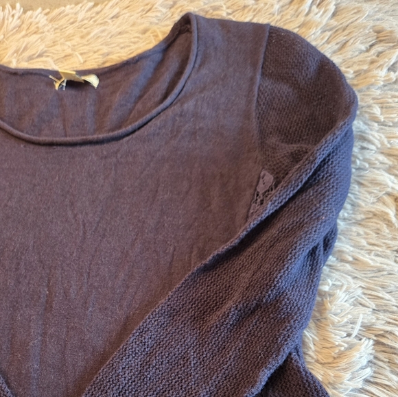 Lucky Brand Navy Long Sleeve Top with Lace detail Size Large - Picture 3 of 16